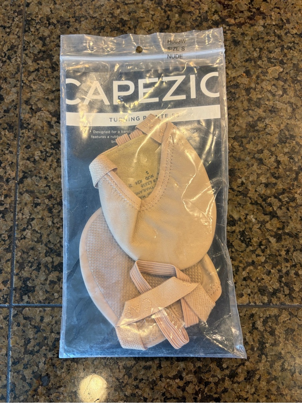Capezio Turning Pointe 55 Nude Dance Shoe Packaging